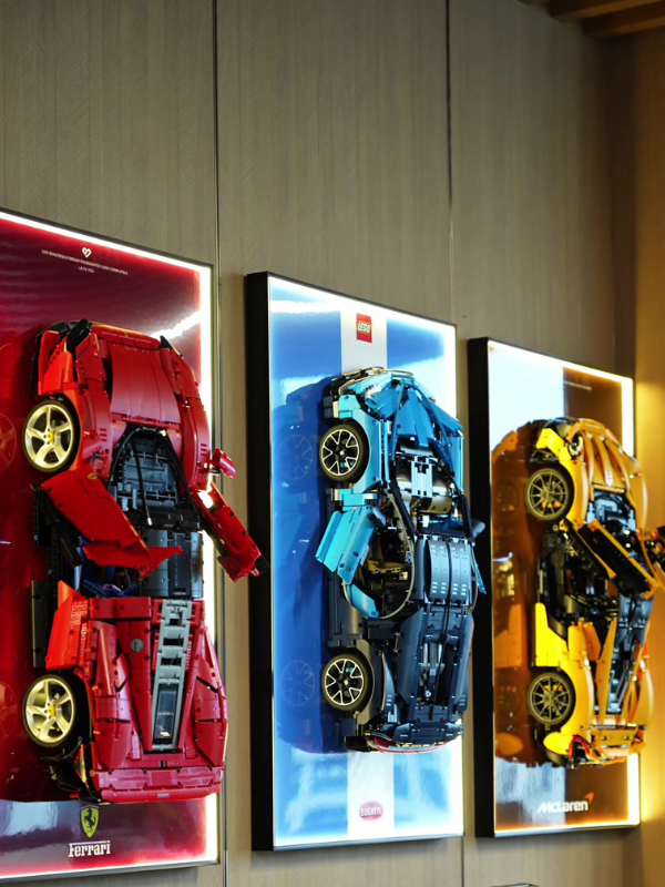 LED Wall Display Frame for LEGO® Technic F1 42083 Bugatti Chiron Showcase - EdgeFollow